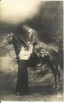 Kavallerist zu Pferde mit Frau  Serienkarte 5758/6 o 3.8.1918