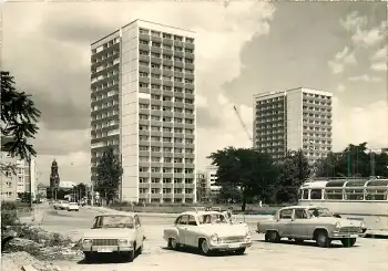 Seevorstadt-West Dresden Reitbahnstrasse (Wartburg 311 353 und Wolga)  *1970 Hanich