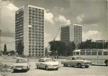 Seevorstadt-West Dresden Reitbahnstrasse (PKW Wartburg 311 353 und Wolga) *1970 Hanich oN Variante