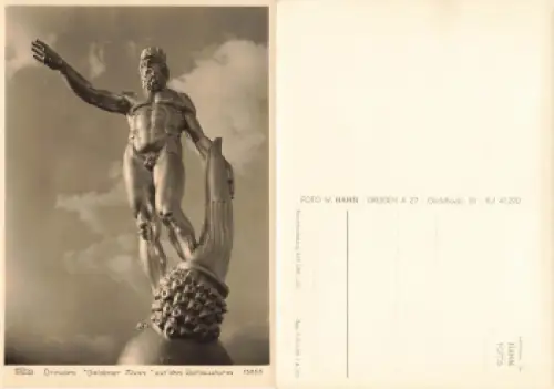 Dresden Goldener Mann auf dem Rathausturm  * 1963 Verlag Hahn-Foto13855