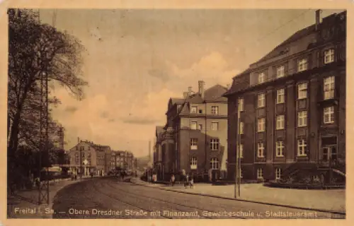 01705 Freital Obere Dresdner Strasse mit Finanzamt Gewerbeschule und Stadtsteueramt o 1954