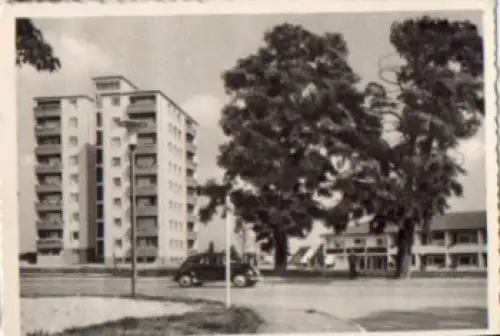 Wolfsburg, Hochhaus, Altersheim, VW Käfer o 24.7.1958
