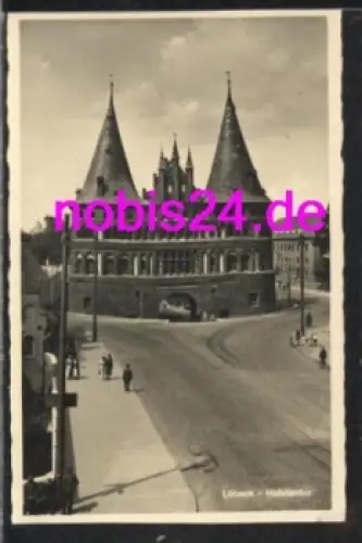 Lübeck Holstentor  o 31.7.1946