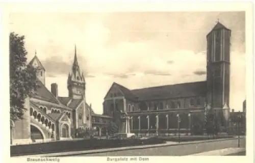 Braunschweig Burgplatz mit Dom, * ca. 1920