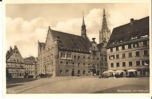 Ulm Marktplatz mit Rathaus * ca. 1920