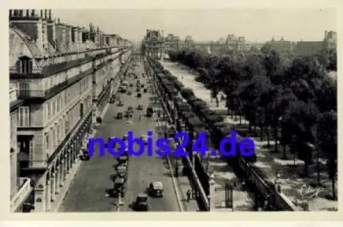 Paris La Rue Rivoli o 1940