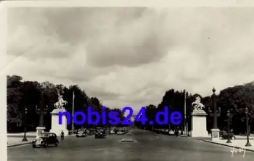 Paris Avenue Chams Elysees ca.1930