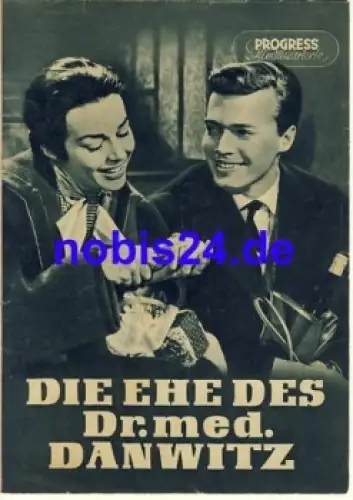Die Ehe des Dr.ned. Danwitz mit Marianne Koch, Karlhein Böhm 71/56 Progress Filmillustrierte