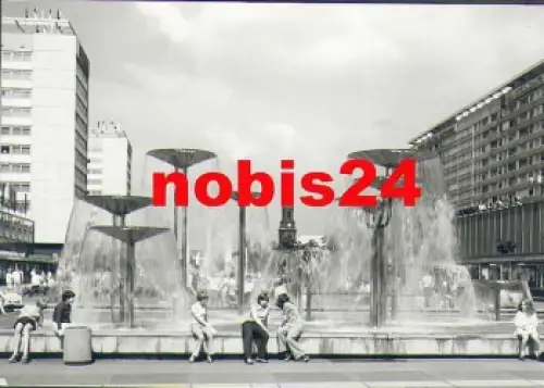 Seevorstadt Dresden Prager Strasse Springbrunnen *1975 Hanich2262