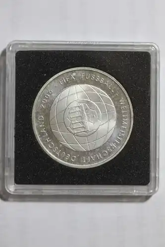 10 EURO Gedenkmünze Fußball-WM 2006, 4. Ausgabe; in besonderer Kapsel; siehe Beschreibung 2. Foto 