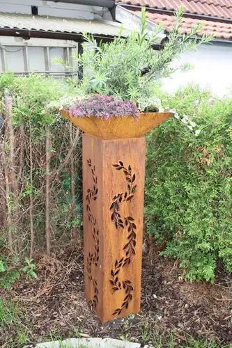 Pflanzensäule aus Metall , Designer-Pflanzensäule aus Metall, Dekosäule aus Metall, Blumensäule, Pflanzschale, Terassenfeuer, Feuerstelle, Feuerschale.
Nur Abholung ! Abholung  Ichenhausen bei Günzburg