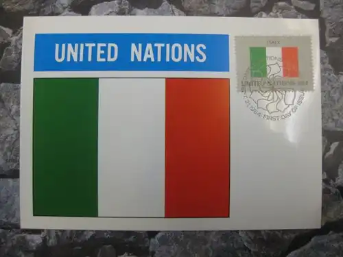 MK Maximumkarte UNO New York Flaggen 1982 Italien