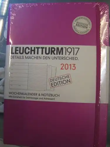 LEUCHTTURM 1917 - Wochenkalender und Notizbuch für 2013 
Kalender, Umschlagfarbe: pink