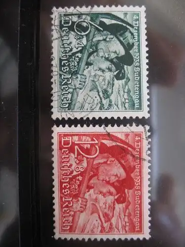 Volksabstimmung im Sudetenland,
Michel-Nummer: 684-85