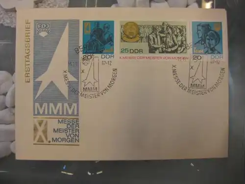 Offizieller, Amtlicher Ersttagsbrief FDC der DDR:
 Messe der Meister von Morgen MMM, 3er-Streifen