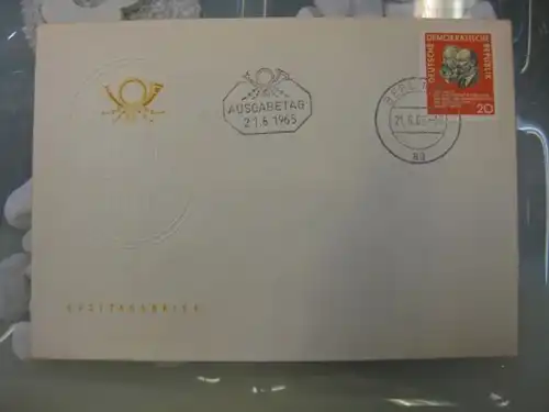 Offizieller, Amtlicher Ersttagsbrief FDC der DDR: OSS-Postkonferenz in Peking