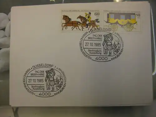 Sonderstempel Tag der Briefmarke auf MOPHILA-Hamburg 1985 Zusammendruck, Michel-Nummer 1255-56, Düsseldorf 1985