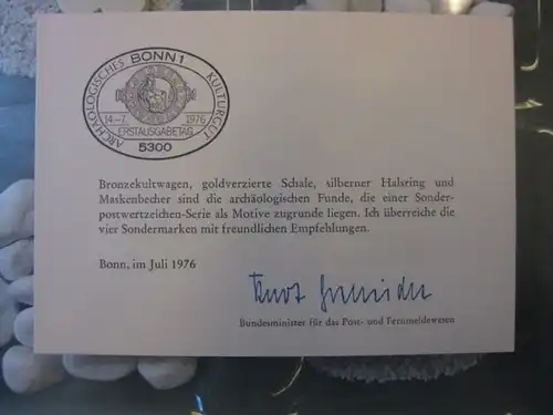 Ministerkarte, Klappkarte klein, Typ V,
  Archäologisches Kulturgut  mit Unterschrift Minister Kurt Gscheidle