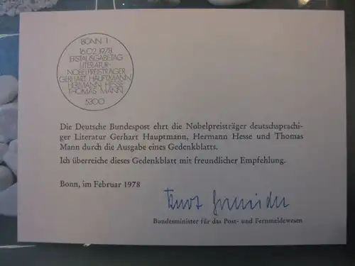 Ministerkarte, Klappkarte klein, Typ V,
  zur Ausgabe Nobelpreisträger, 1978 mit Unterschrift Minister Kurt Gscheidle