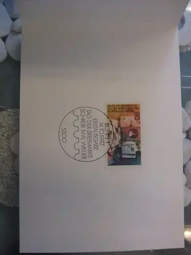 Ministerkarte, Klappkarte klein, Typ V,
 Tag der Briefmarke 1982, mit Faksimile-Unterschrift des Ministers Schwarz-Schilling
