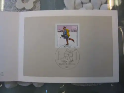Ministerkarte, Klappkarte klein, Typ V,
 Tag der Briefmarke 1994, mit Faksimile-Unterschrift des Ministers  Wolfgang Bötsch