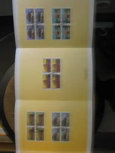 Klappkarte der GD Post, Faltkarte Typ DP1h, Wohlfahrtsmarken und Weihnachtsmarken 1995 mit Faksimile-Unterschrift Klaus Zumwinkel ; Nachfolgekarten der Ministerkarten Typ V