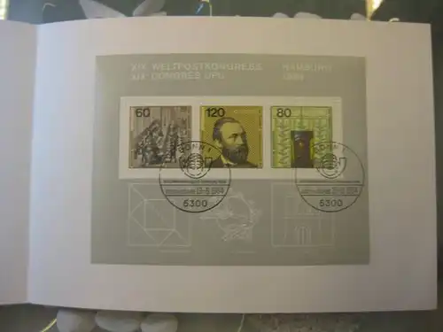 Silberkarte ähnlich wie Ministerkarte, Klappkarte, Typ Si, UPU Hamburg 1984