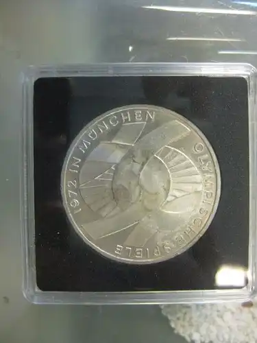 10 DM Silbermünze Gedenkmünze "Olympische Spiele" von 1972, G, in besonderer Kapsel (siehe Artikelbeschreibung), Ausführung stg