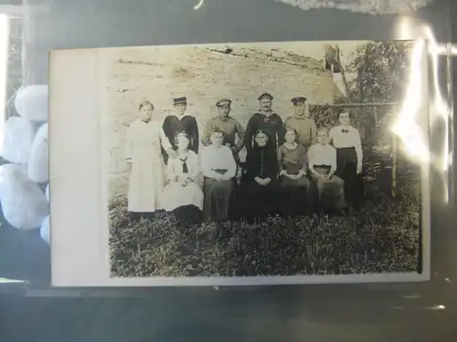 Familienfoto mit Soldaten