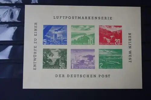 Luftpostmarkenserie der Deutschen Post Berlin, 2 Essays von Entwürfen, 