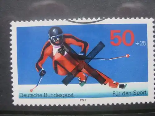 Bundesrepublik Michel-Nr. 958 mit Andreaskreuz Entwertung Für den Sport. Skiläufer