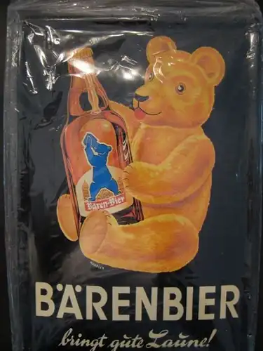 Blechschild mit Bären-Bier- Reklame, ca. DIN A4-Format