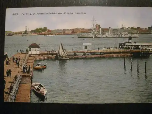 Colorkarte Kiel Partie an der Reventloubrücke mit Kreuzer &quot;Amazone&quot;