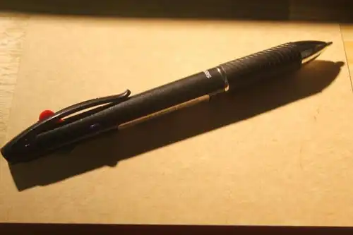 4-Farb-Kugelschreiber; Vierfarbkugelschreiber; 4-Colors Ballpen; 4-Farbkugelschreiber