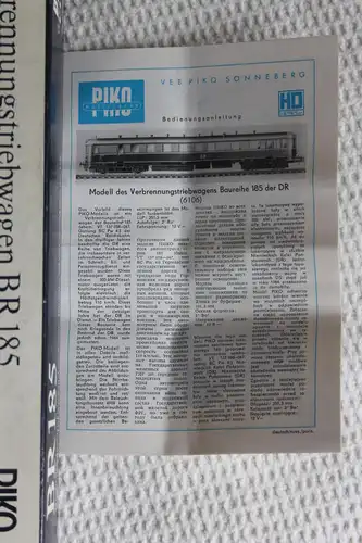 Dieseltriebwagen der Deutschen Bundesbahn;  Verbrennungstriebwagen VT137 / VT 33.3 / BR 185;  Mit Beleuchtung; Spur H0; Epoche IV