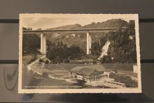 [Echtfotokarte schwarz/weiß] Mangfallbrücke der Reichsautobahn München-Landesgrenze. 