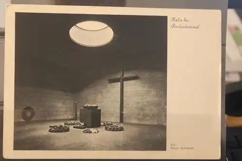 [Echtfotokarte schwarz/weiß] Halle des Reichsehrenmals Berlin. 