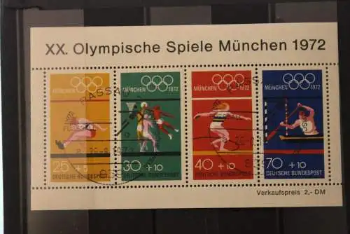 Deutschland 1972; XX. Olympische Spiele, Block 8; 26 Blocks mit 26 verschiedenen Sonderstempeln; lesen