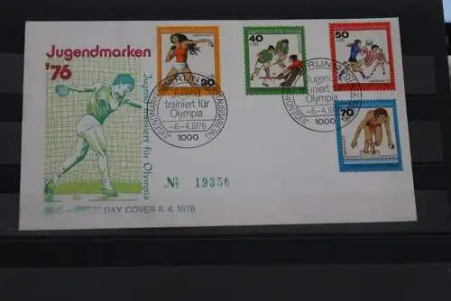 Berlin 1976; Jugendmarken: Jugend trainiert für Olympia; MiNr. 517-20