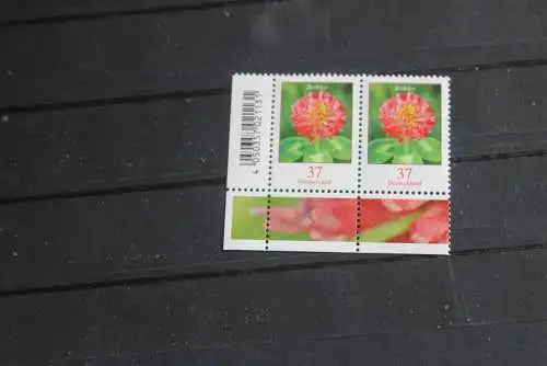 BRD; Freimarken: Blumen; 37 C; Rotklee; Waagerechtes Paar; ER unten; EAN; MNH