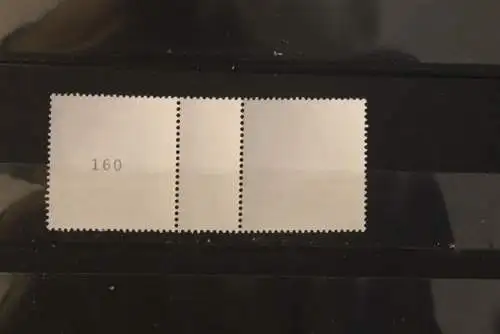 BRD; Freimarken: Welt der Briefe: 70 C. MNH; senkrechtes Paar mit EAN