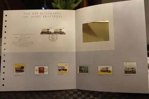 Deutschland 2005; Tag der Briefmarke, Postbus,  MiNr. 2456; lesen