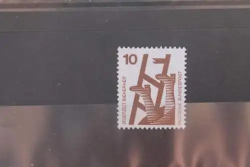 Unfallverhütung 1972, 10 Pf., MiNr. 695 A Ra, MNH