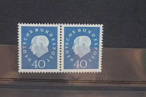 Deutschland; Freimarken: Heuss (III); Medaillon; MiNr.  305, waagerechtes Paar,  MNH