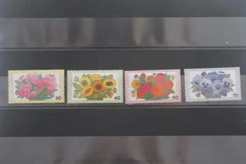 Deutschland 1976, Wohlfahrt: Gartenblumen, Blumen, MiNr. 904-07, MNH