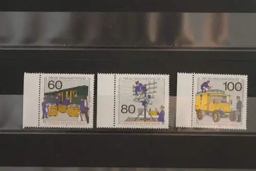 Berlin 1990: Für die Wohlfahrtspflege: Post und Telekommunikation; MiNr. 876-78, MNH