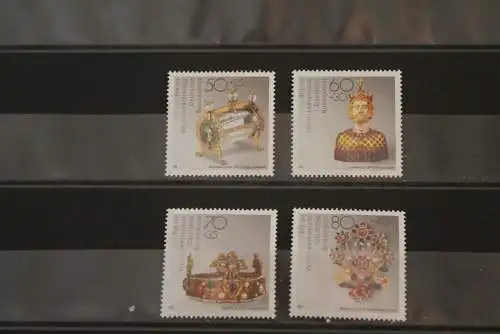 Deutschland  1988: Für die Wohlfahrtspflege: Schmuck; MiNr. 1383-86, MNH