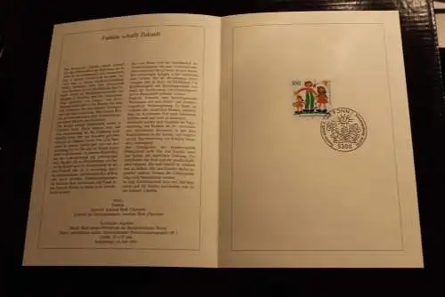 Deutschland 1992; Jahressammlung-ETB:Familie schafft Zukunft,  MiNr. 1621, bitte lesen