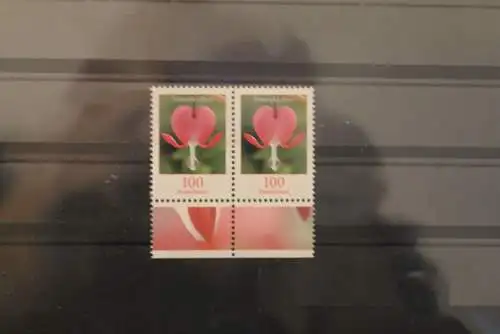 Deutschland; Freimarken: Blumen, waagerechtes Paar, UR, MiNr. 2547, 100 C; Tränendes Herz, MNH