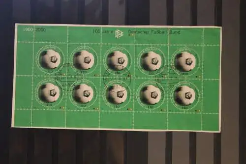 Deutschland  2000, 100 Jahre Deutscher Fußball-Bund, 10er-Bogen, MiNr 2091, gestempelt
